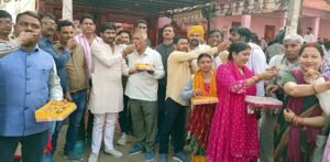 फतेहपुर(CNF)। शिक्षामित्रों के मानदेय वृद्धि की घोषणा पर जताई खुशी