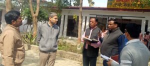 फतेहपुर(CNF)। डीएम ने कंपोजिट विद्यालय एकारी का किया निरीक्षण