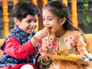 फतेहपुर(CNF)। भईया दूज पर बहनों ने मांगा रक्षा का वचन