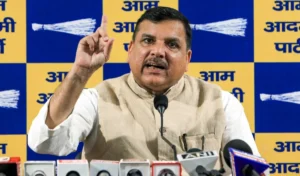 AAP में ‘महाबगावत’! Sanjay Singh बोले- Punjab की जनता इन 7 ‘गद्दारों’ को कभी माफ नहीं करेगी