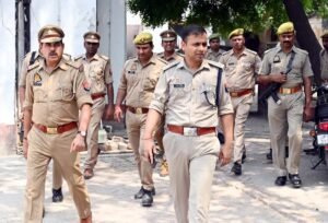 फतेहपुर(CNF)। सदर कोतवाली पहुंचे एसपी, अभिलेखों से हवालात तक खंगाली व्यवस्था