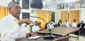 फतेहपुर(CNF)। लखनऊ लाठीचार्ज के विरोध में अधिवक्ताओं ने हड़ताल कर मांगा न्याय