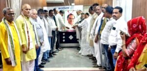 फतेहपुर(CNF)। कांग्रेसियों ने पूर्व पीएम स्व0 राजीव गांधी की मनाई पुण्यतिथि