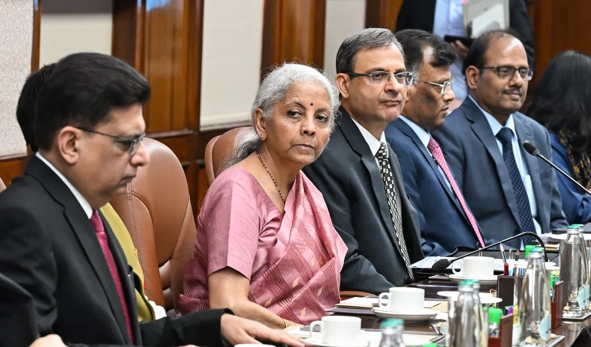 RBI अधिकारियों का हल्लाबोल: नई पदोन्नति नीति के खिलाफ प्रदर्शन, गवर्नर को लिखा पत्र