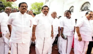 AIADMK में खत्म हुई बगावत! EPS खेमे में लौटे बागी विधायक, Velumani बोले- सारे मतभेद सुलझे