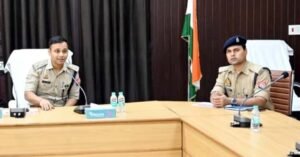 फतेहपुर(CNF)। एसपी ने की सीसीटीएनएस व सीईआईआर पोर्टल की समीक्षा