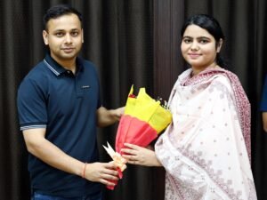 फतेहपुर(CNF)। सीओ प्रगति यादव के स्थानांतरण पर दी भावुक विदाई