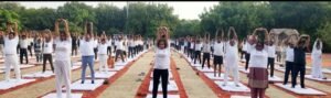 फतेहपुर(CNF)। योग से निरोगी: लोगों ने किया सामूहिक योग