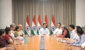 Dharmendra Pradhan के इस्तीफे के बाद Pralhad Joshi ने संभाला शिक्षा मंत्रालय, कही यह बात