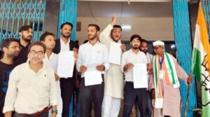 फतेहपुर(CNF)। छात्रसंघ चुनाव बहाल करो, लोकतंत्र को मजबूत करो