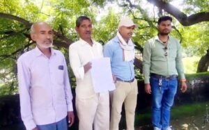 फतेहपुर(CNF)। नौकरी ठगी के बाद अब दिव्यांग पेंशन में कथित फर्जीवाड़े का आरोप