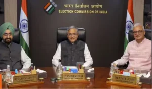 SIR को लेकर दिल्ली-महाराष्ट्र में चुनाव आयोग ने लिया बड़ा फैसला, किया ये बदलाव
