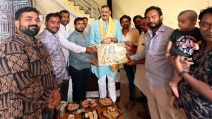 फतेहपुर(CNF)। व्यापारियों ने जिला पंचायत अध्यक्ष का किया अभिनंदन