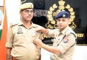 फतेहपुर(CNF)। कर्तव्यनिष्ठ पुलिस सेवा को मिला सम्मान, उपनिरीक्षक सालिग राम शुक्ला पदक से अलंकृत