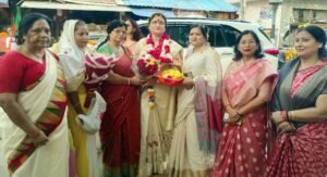फतेहपुर(CNF)। मोना शुक्ला के स्वागत में उमड़ा जनसैलाब, भाजपा महिला मोर्चा ने दिखाई ताकत
