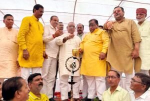 फतेहपुर(CNF)। सेवा ज्योति यात्रा में उमड़ा जोश, रंगोली में साकार हुआ विकसित भारत का सपना